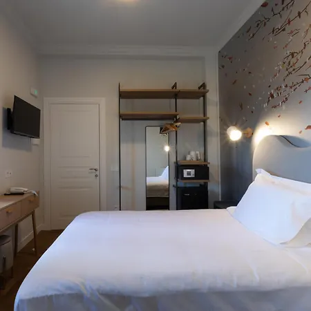 Ugo Hotel